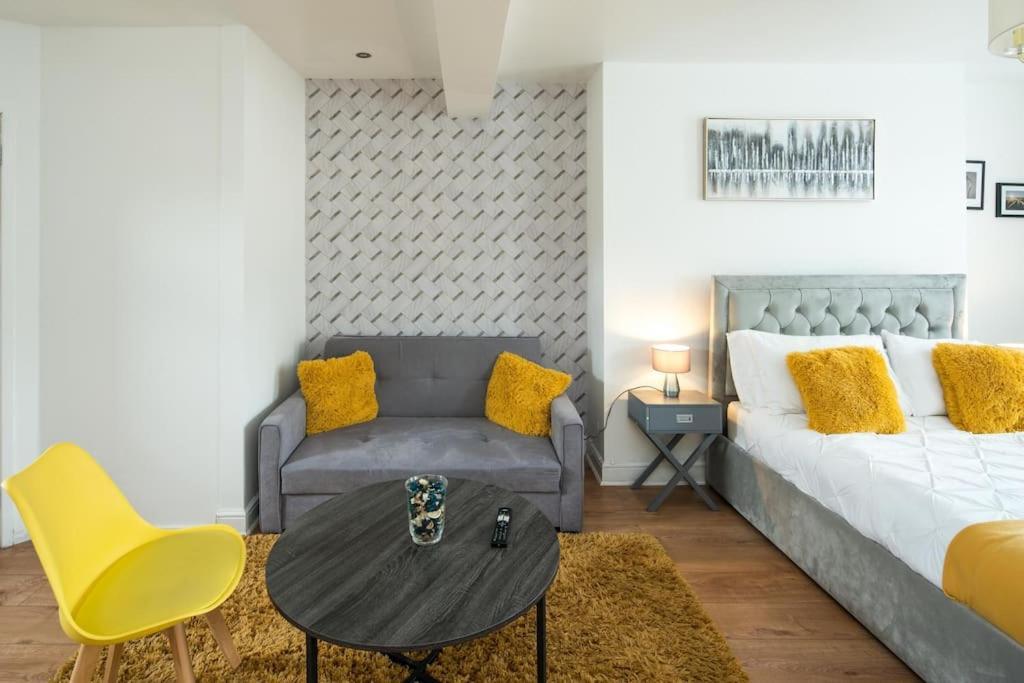 Spacious Studio For Up To 4! Sofa Bed Londres Exterior foto